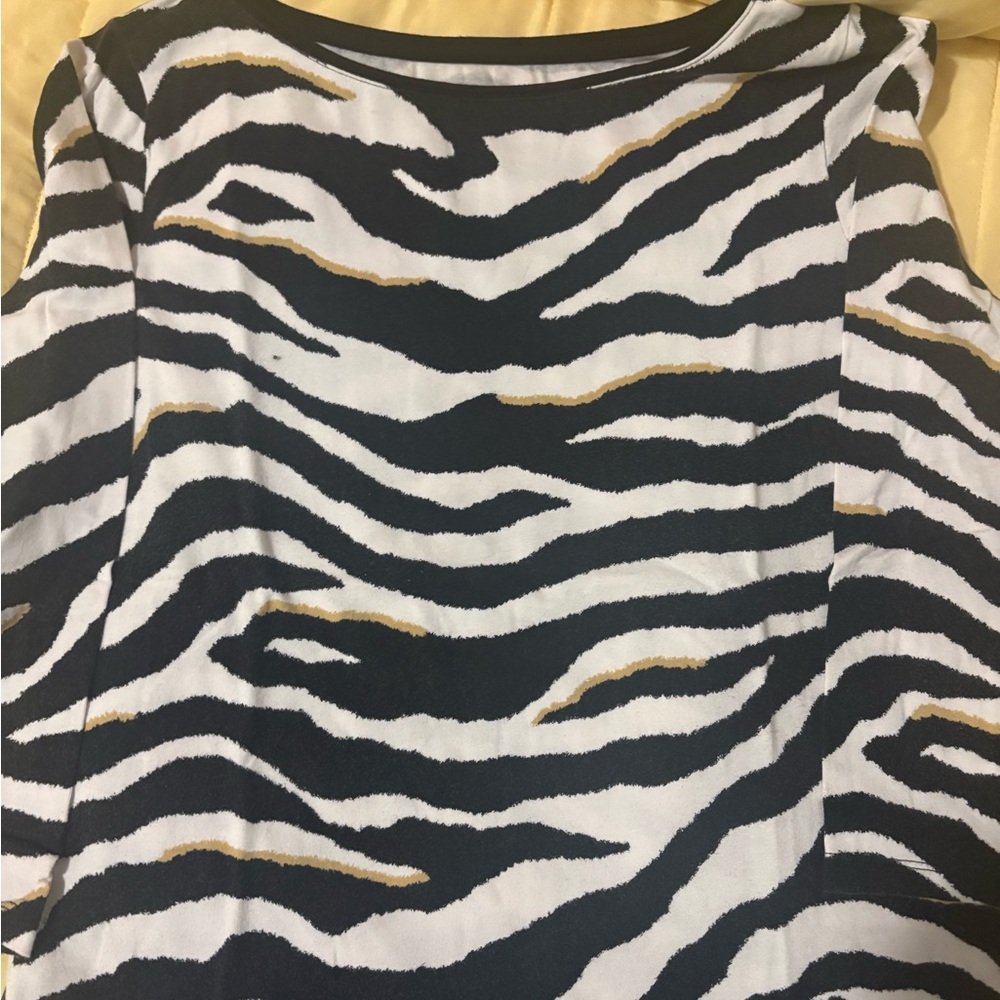 Talbots Black and White Zebra Print knit top with 3/4 sleeves and Gold Accents